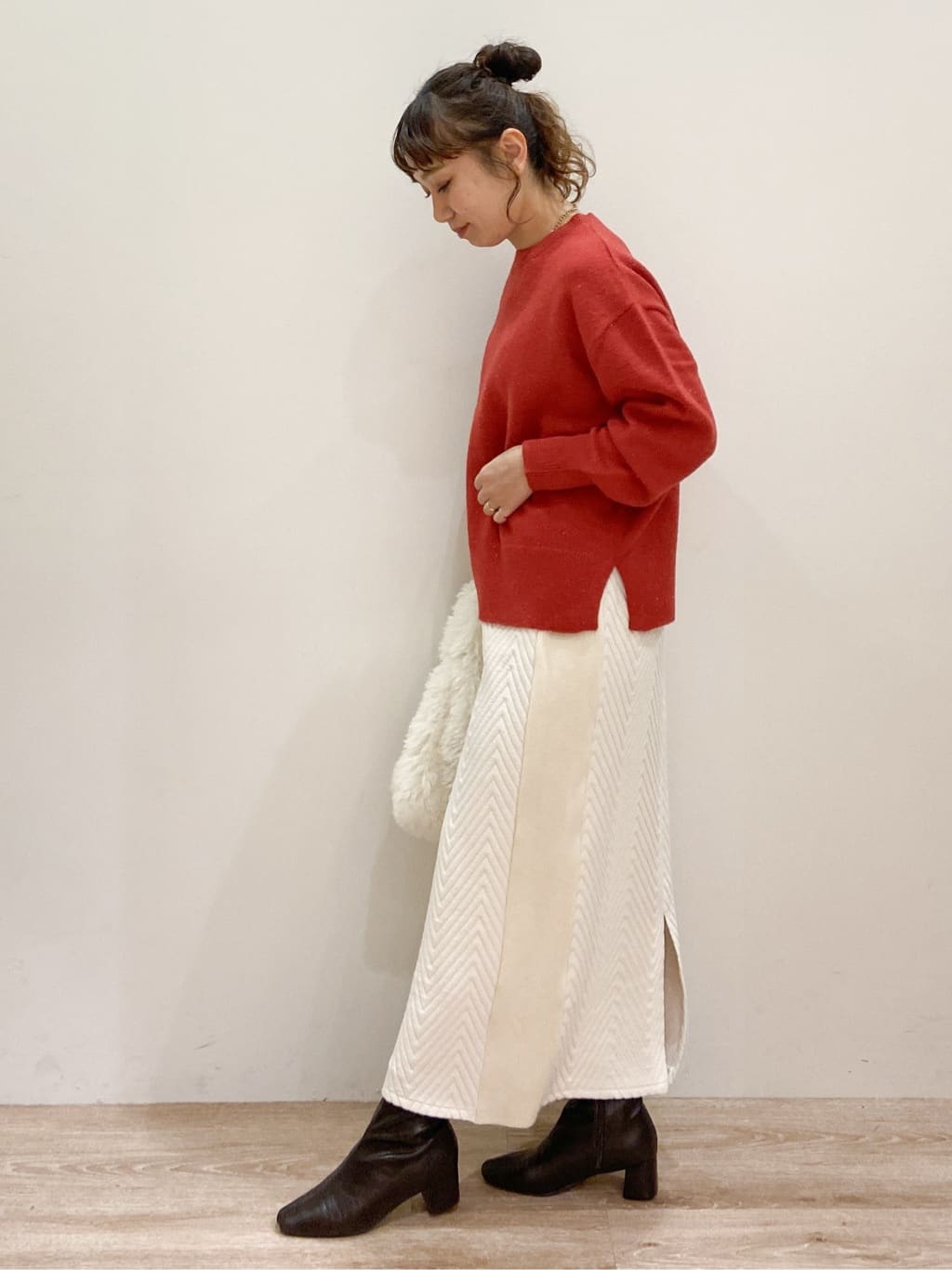 risayanさんの「OPAQUE.CLIP｜きらきらクルーミドルゲージニット【洗濯機OK】」を使ったコーディネート