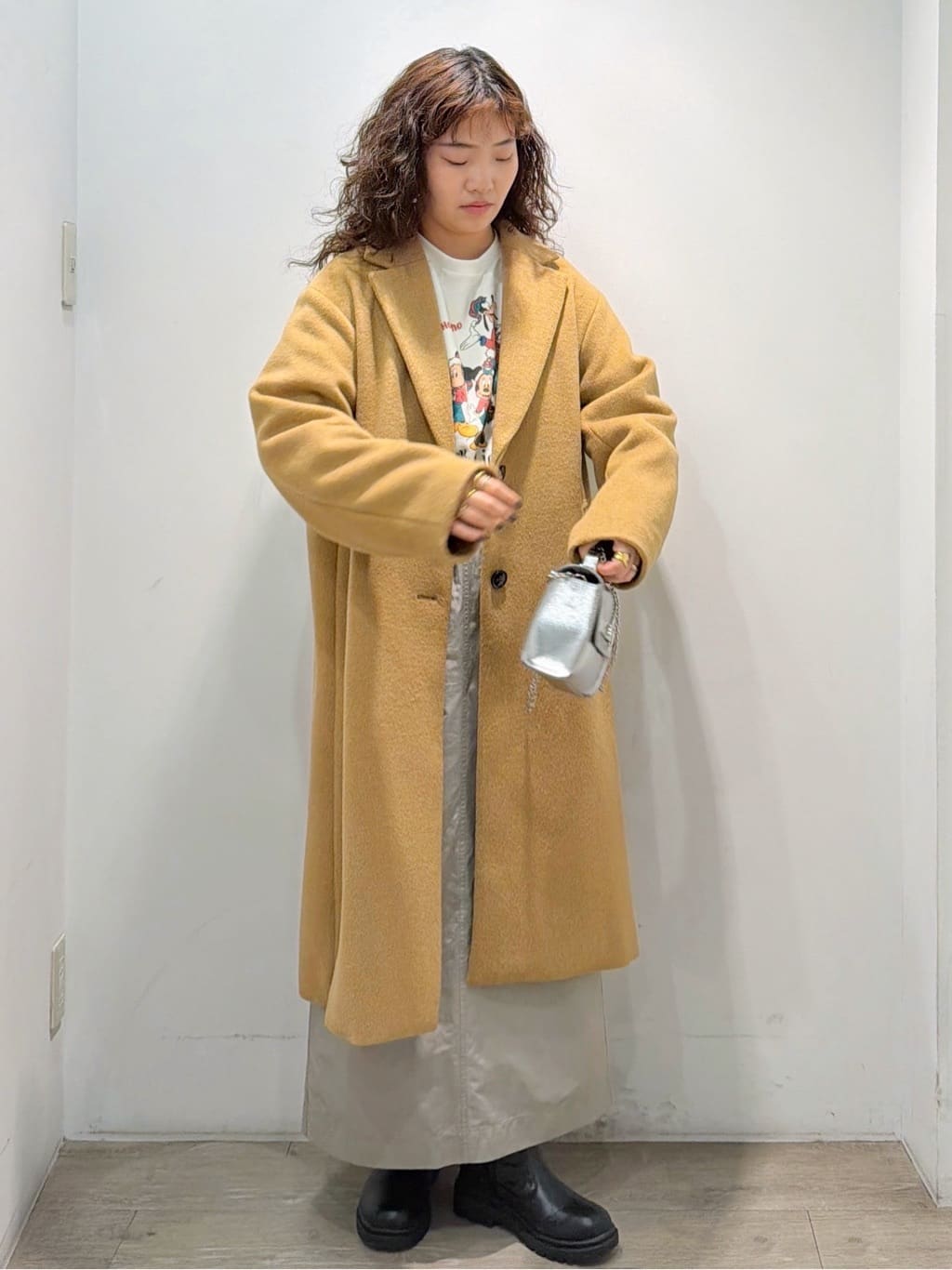 sumicaさんの「OPAQUE.CLIP｜カシミヤブレンドウールチェスターコート」を使ったコーディネート