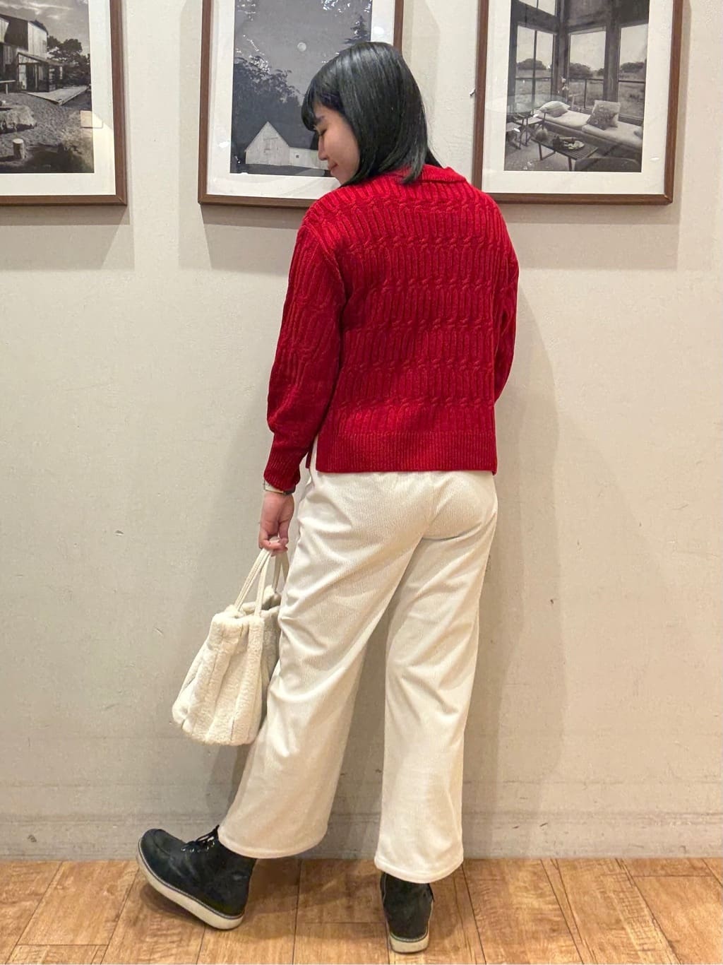 Tsuruさんの「SHOO･LA･RUE｜【撥水/洗える】ショートフーディーダウン」を使ったコーディネート