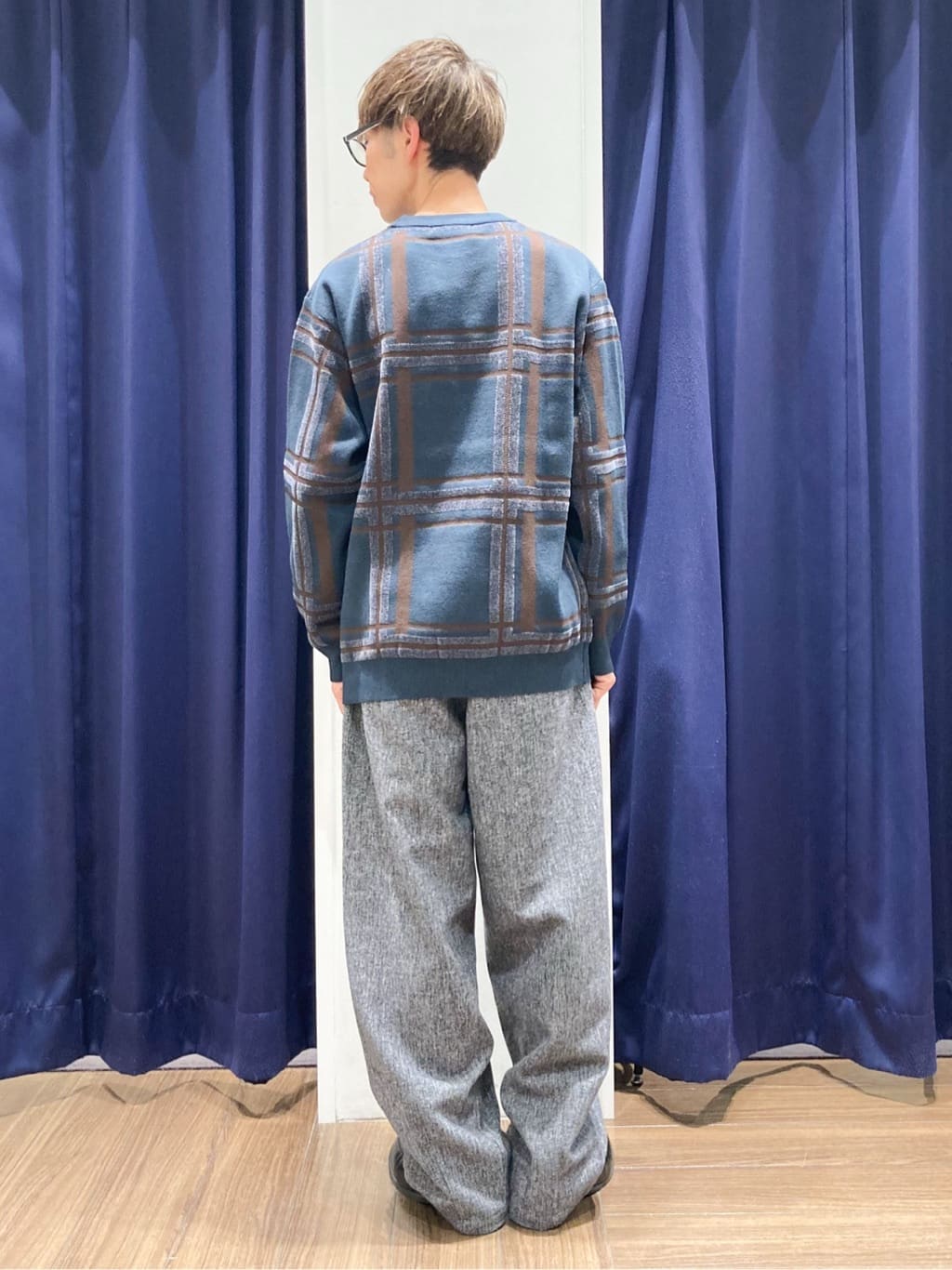 つーじーさんの「THE SHOP TK｜ツイードワイドパンツ 【洗濯機OK／セットアップ可】」を使ったコーディネート