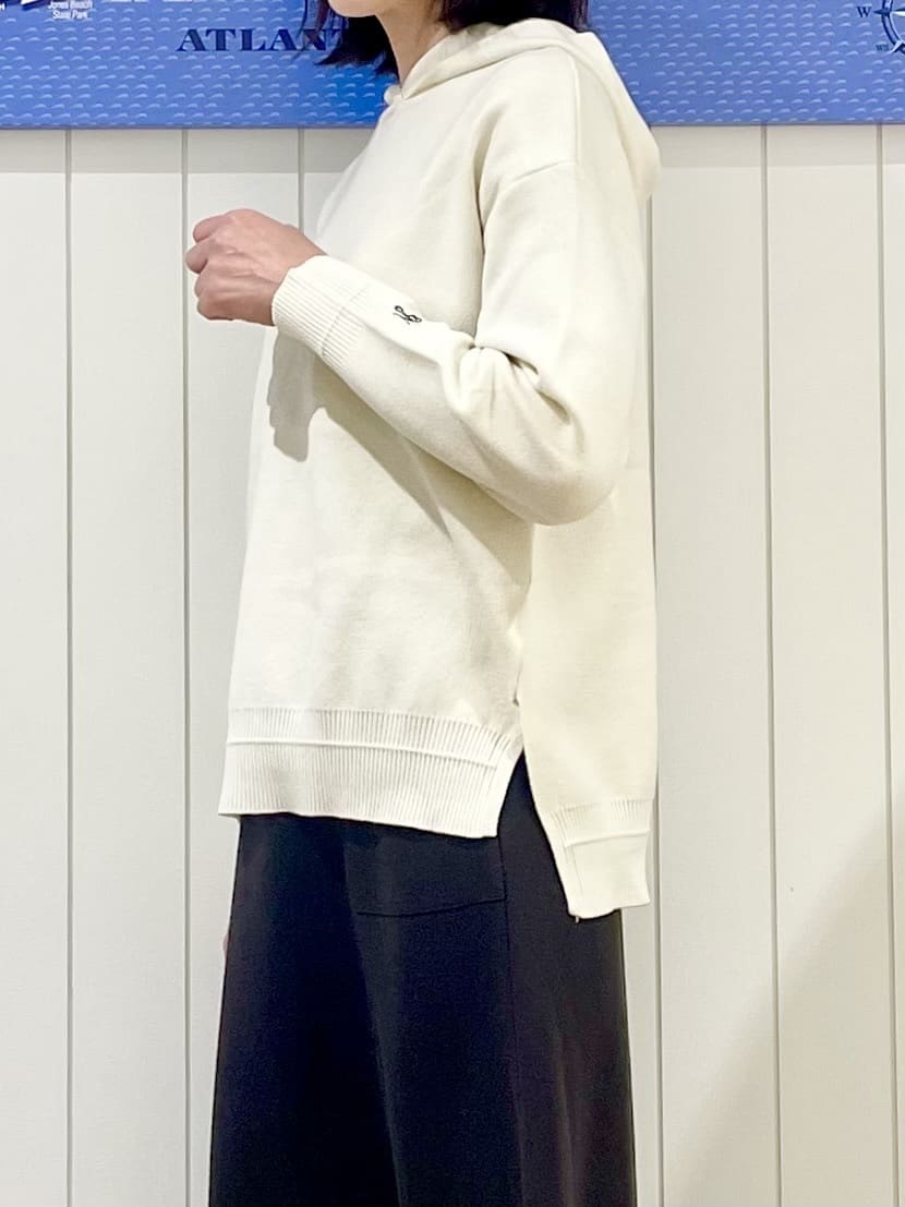 uwatokoさんの「Dessin｜【洗える／体型カバー】ちょうどいいニットパーカ」を使ったコーディネート