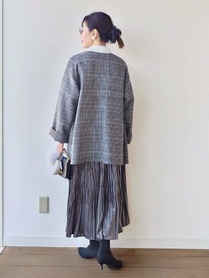 MUTSUKOさんの「UNTITLED｜【ミディ丈/軽やか】セミラグランリバー コート」を使ったコーディネート