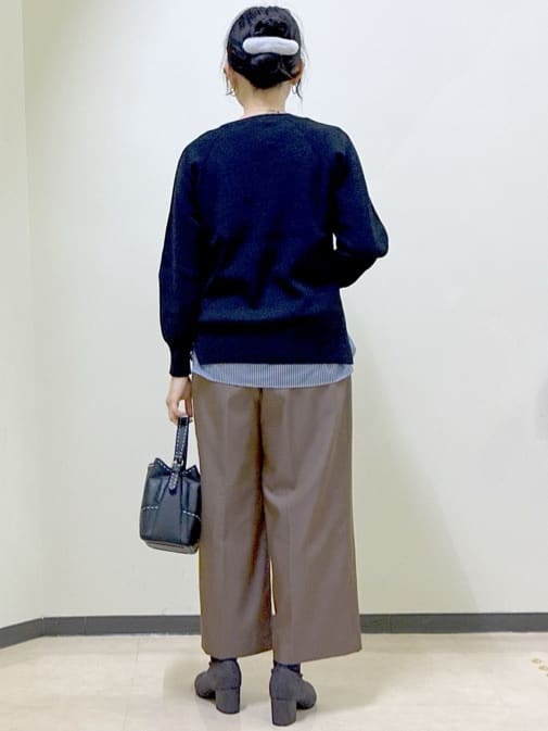  beni_gingerさんの「Reflect｜【ゆったり着られる◎】ラグランスリーブニット」を使ったコーディネート