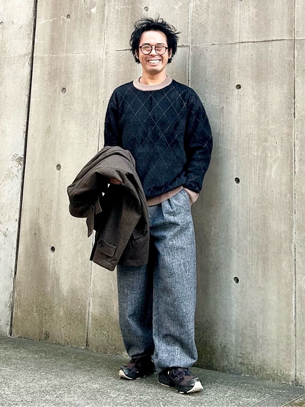 KENJI Iさんの「THE SHOP TK｜2通りの着こなしができる ウーリック デッキブルゾン」を使ったコーディネート