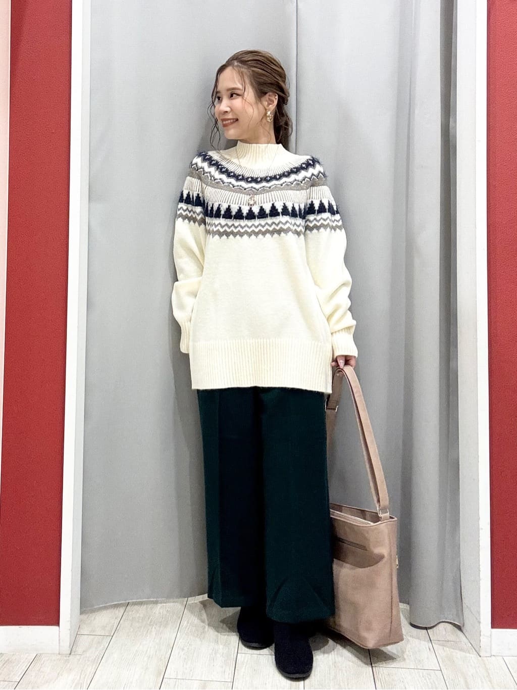 shioさんの「SHOO･LA･RUE｜【洗濯機可/S-LL】配色が大人かわいい　フェアアイル柄求心ニット」を使ったコーディネート