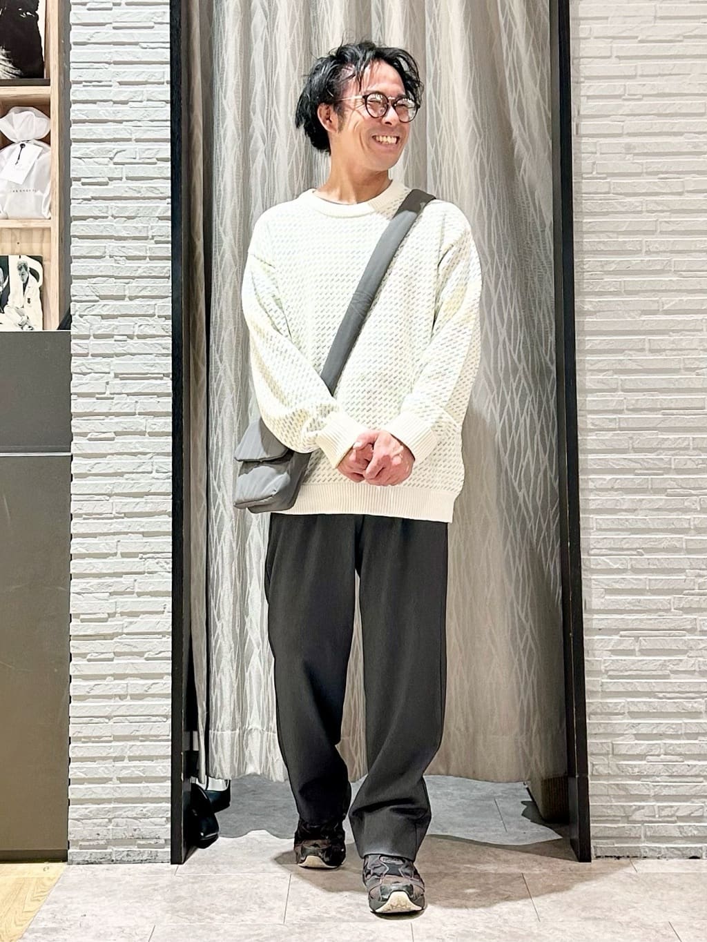 KENJI Iさんの「THE SHOP TK｜バーズアイグラデーションニット 洗濯機OK／ユニセックスでおすすめ！」を使ったコーディネート