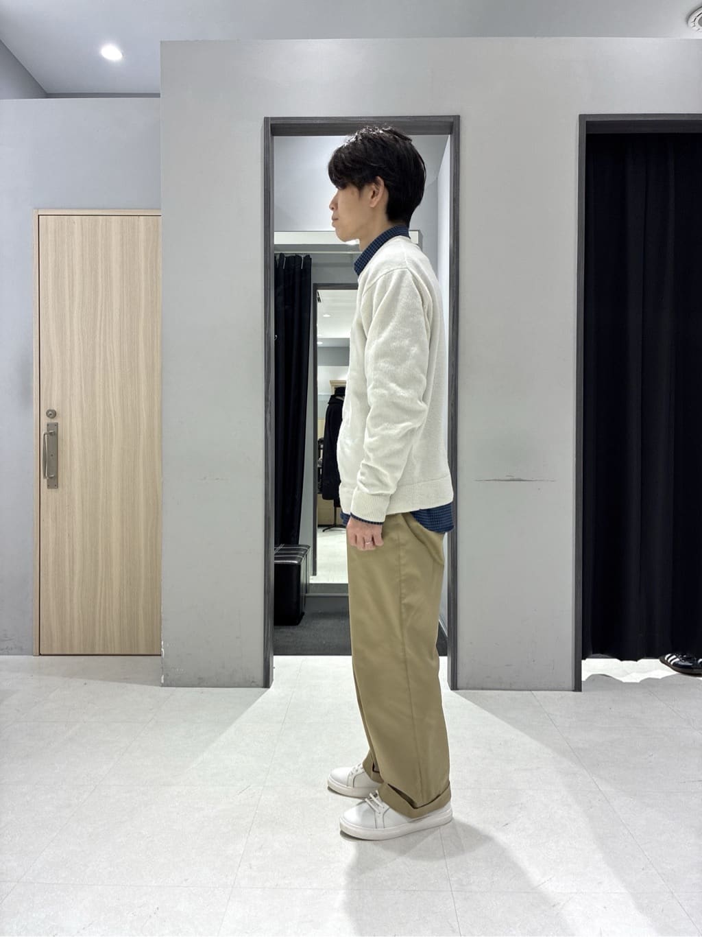 わいずみさんの「TAKEO KIKUCHI｜カラーコンビ ダウンブルゾン」を使ったコーディネート