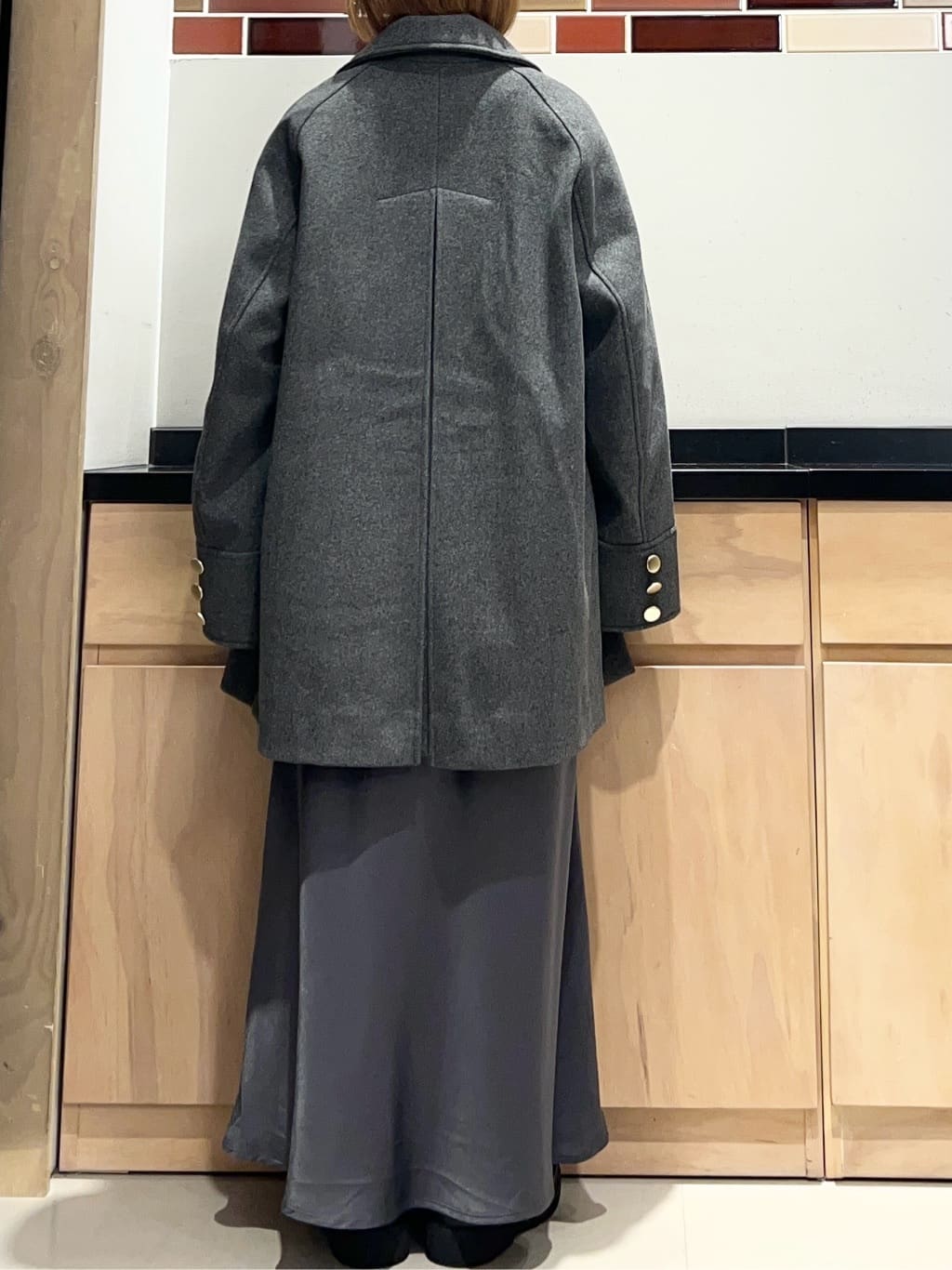 かのさんの「THE SHOP TK｜クラシカルな装い ウールライクスタンドカラーコート」を使ったコーディネート