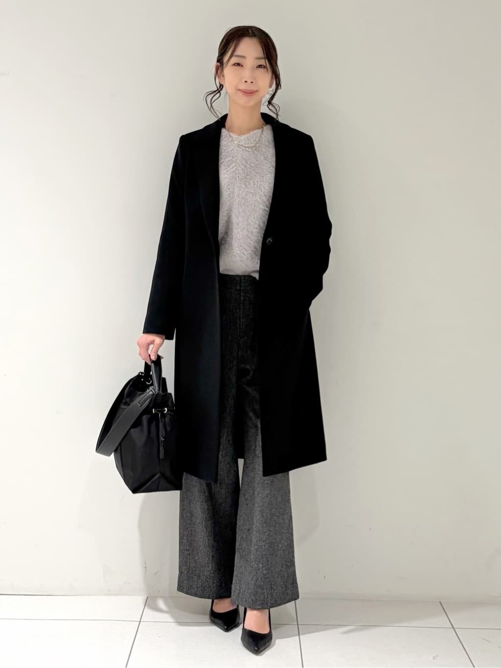 shioriさんの「INDIVI｜【洗える】エアリーシャギートップス」を使ったコーディネート