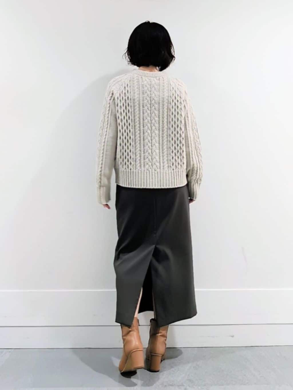 ミズタさんの「UNTITLED｜【洗える】スポンディッシュ ケーブル柄ニット」を使ったコーディネート