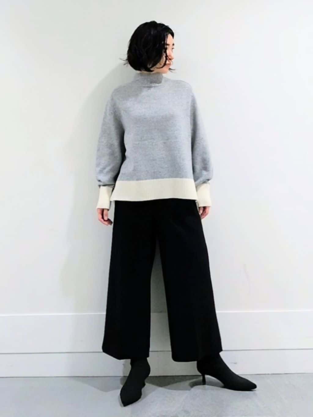 ミズタさんの「UNTITLED｜【8色展開/洗える】ウールカシミヤ ハイネックニット」を使ったコーディネート