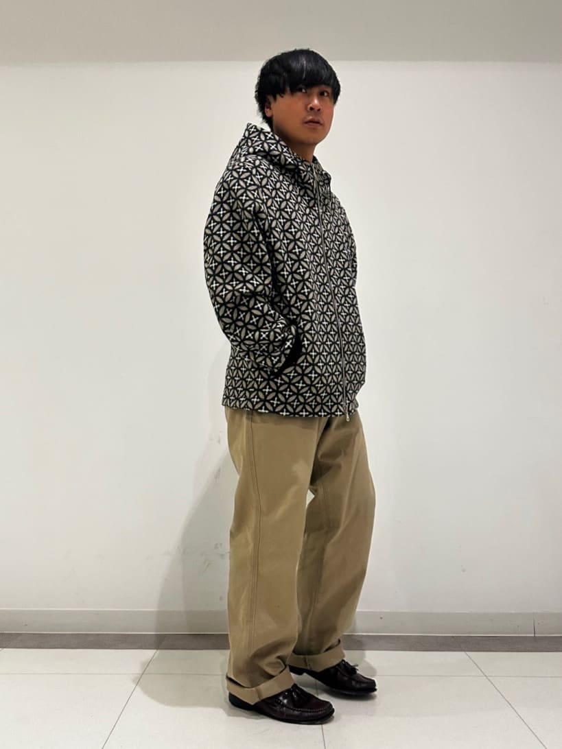 MATSUBARAさんの「DRESSTERIOR｜ヴィンテージ アルティメットチノパンツ」を使ったコーディネート