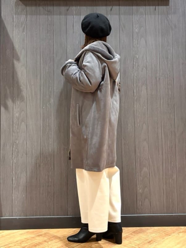 meiさんの「SHOO･LA･RUE｜【洗濯機可】美脚見え あったか圧縮ニット ガウチョパンツ」を使ったコーディネート