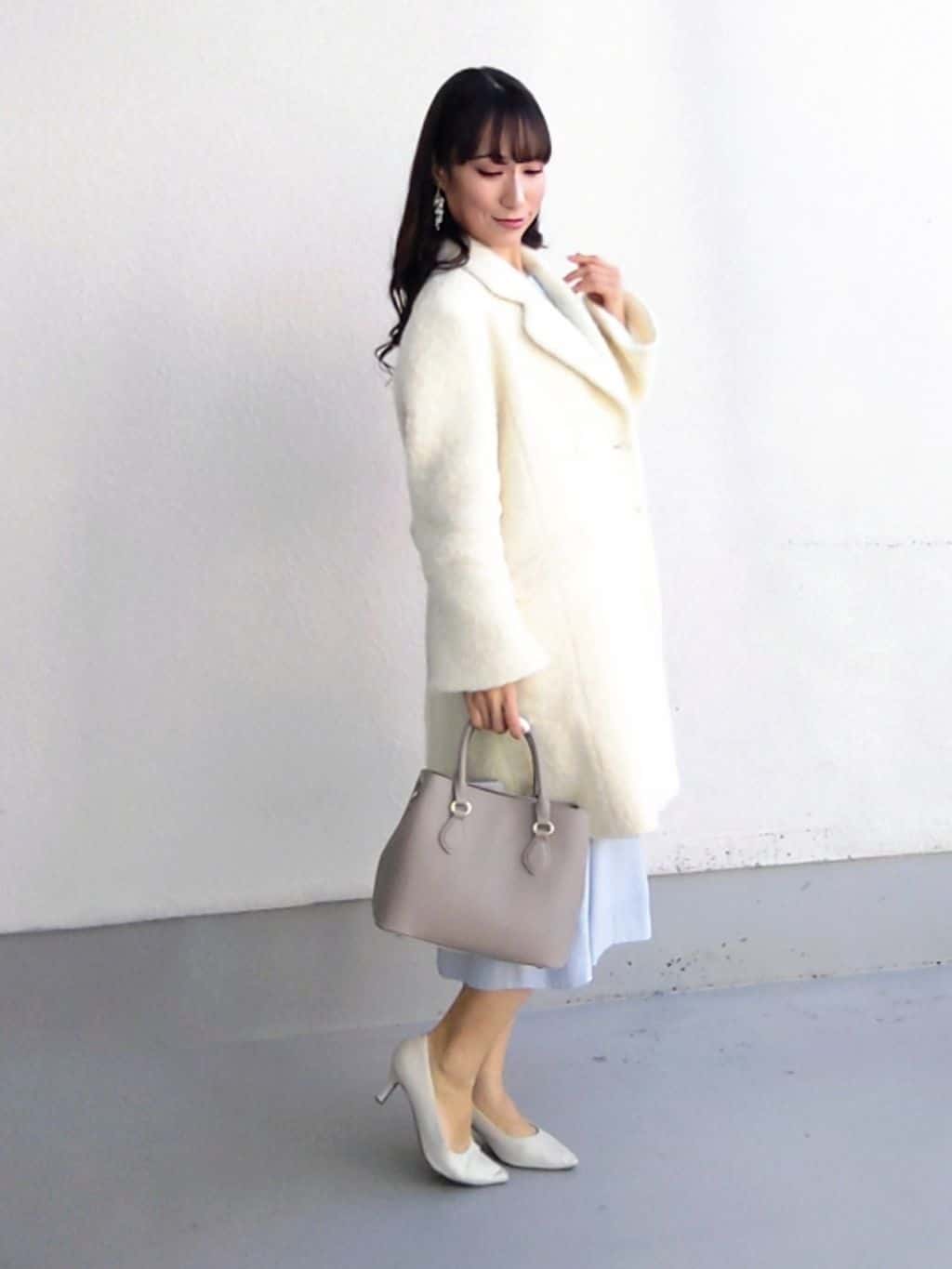 keinaさんの「SunaUna｜【COLLECTION LINE】ブークレーコート」を使ったコーディネート