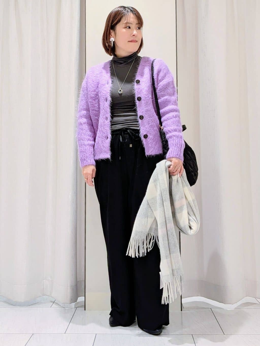 Onumaさんの「UNTITLED｜【ゆったり】アルパカ混シャギー カーディガン」を使ったコーディネート