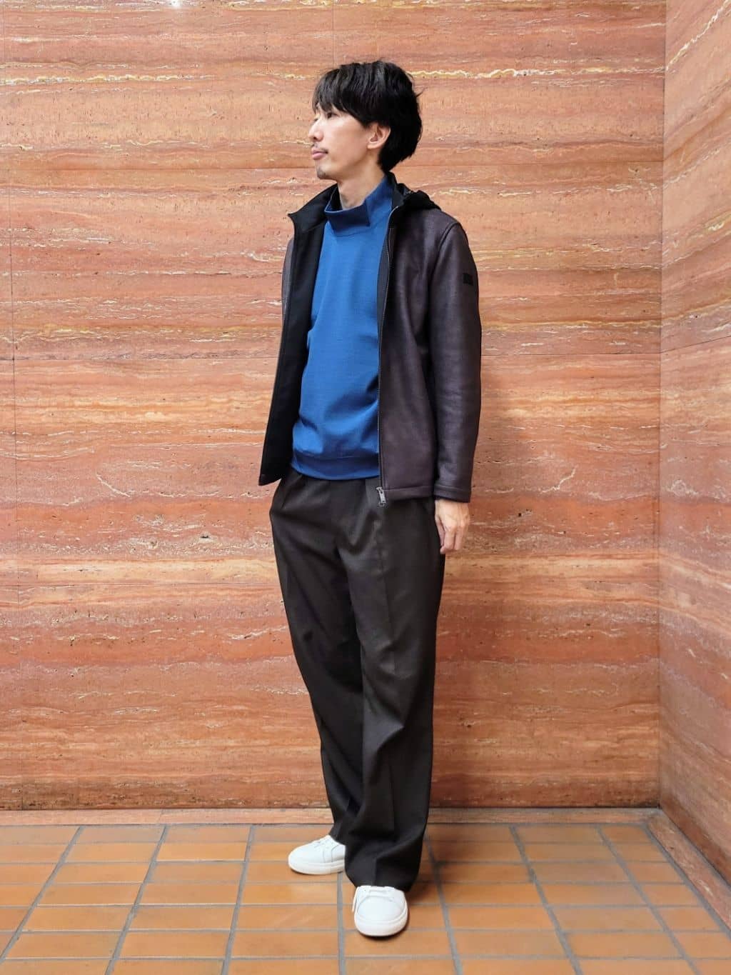 piroyaさんの「TAKEO KIKUCHI｜【JUST ONE LAYER】ダウンファブリック ジップアップ フード ブルゾン」を使ったコーディネート