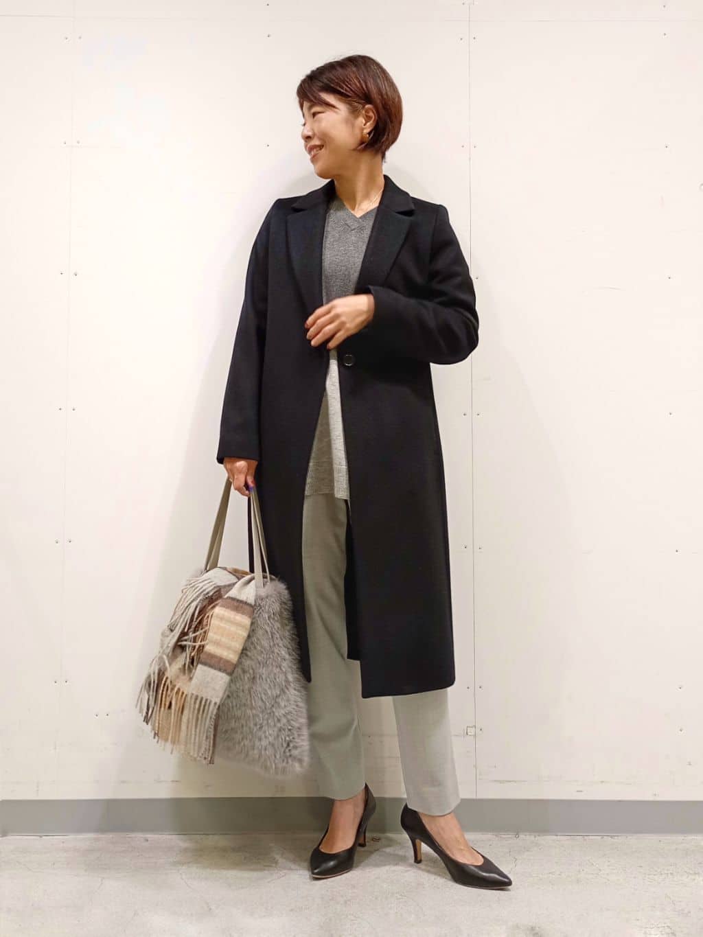 Kさんの「INDIVI｜【洗える／チュニック丈／カシミヤ混】スリットデザインVネックニット」を使ったコーディネート