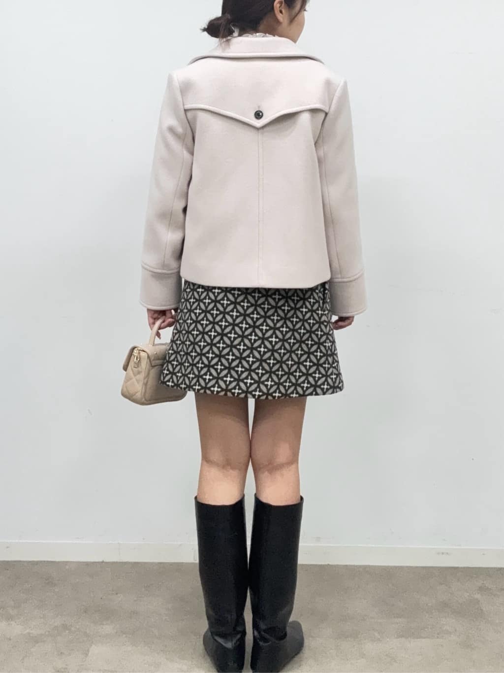 BUNさんの「DRESSTERIOR｜◆アニージャカードニット」を使ったコーディネート