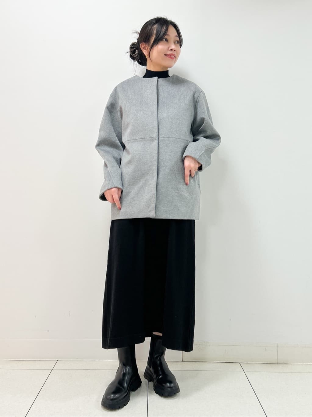 Kaiさんの「Dessin｜【2点セット・洗える】シャギーベストニットワンピース」を使ったコーディネート