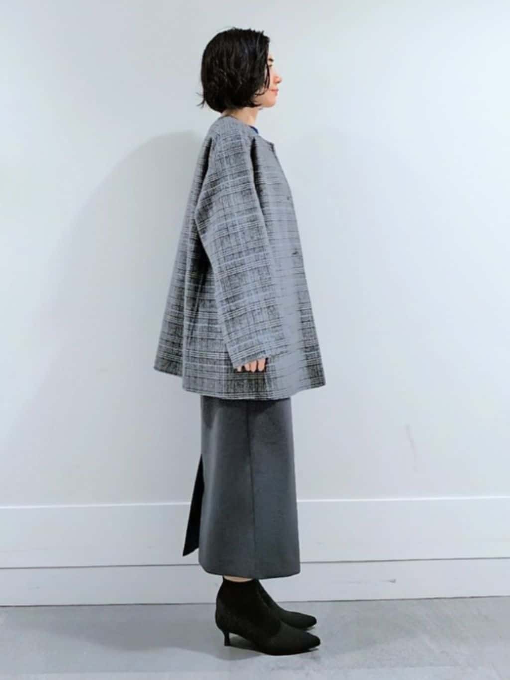 ミズタさんの「UNTITLED｜【ミディ丈/軽やか】セミラグランリバー コート」を使ったコーディネート