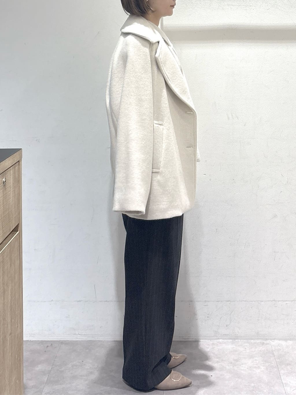 たけねぇさんの「OPAQUE.CLIP｜カシミヤブレンドウールミドルピーコート」を使ったコーディネート