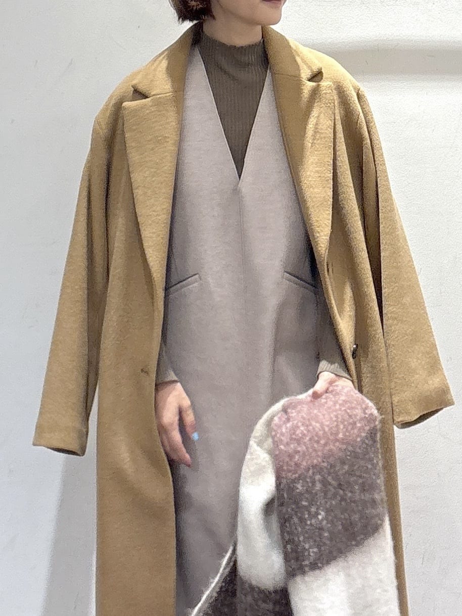 たけねぇさんの「OPAQUE.CLIP｜カシミヤブレンドウールチェスターコート」を使ったコーディネート