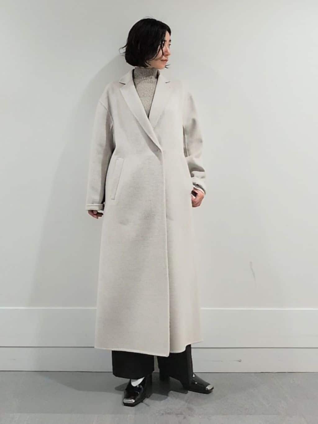 ミズタさんの「UNTITLED｜【8色展開/洗える】ウールカシミヤ ハイネックニット」を使ったコーディネート