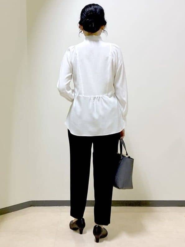  beni_gingerさんの「Reflect｜【レイヤードに◎】ボウタイブラウス」を使ったコーディネート