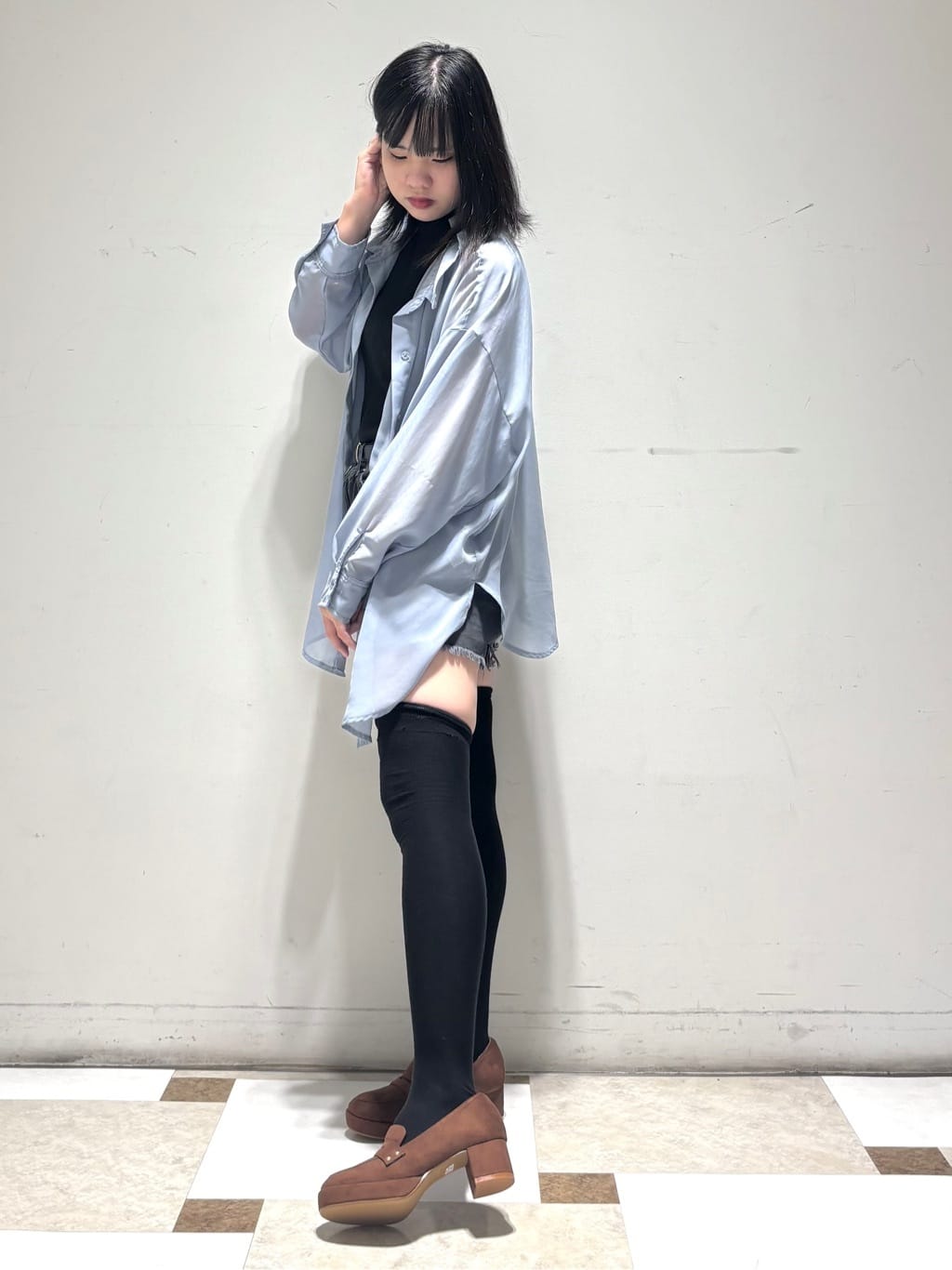 夜桜さんの「ESPERANZA｜ヒールアップローファー」を使ったコーディネート