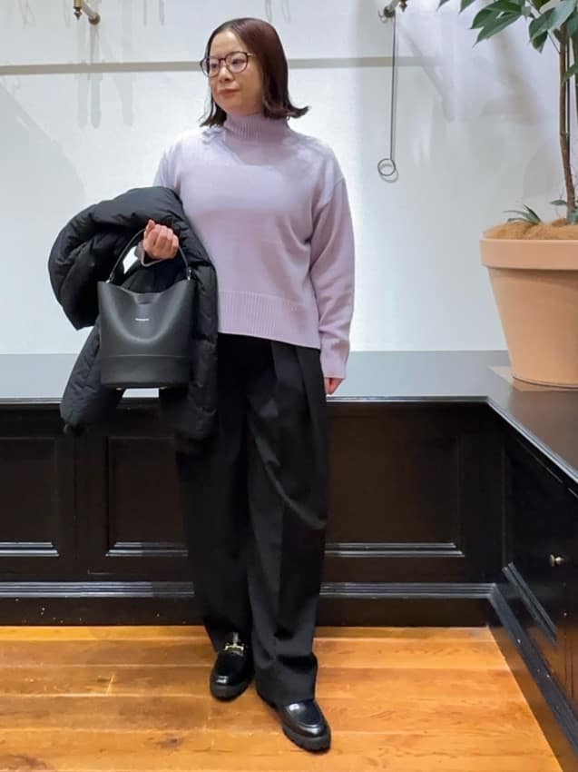 Asamiさんの「DRESSTERIOR｜シュリンクレザーバケットBAG」を使ったコーディネート
