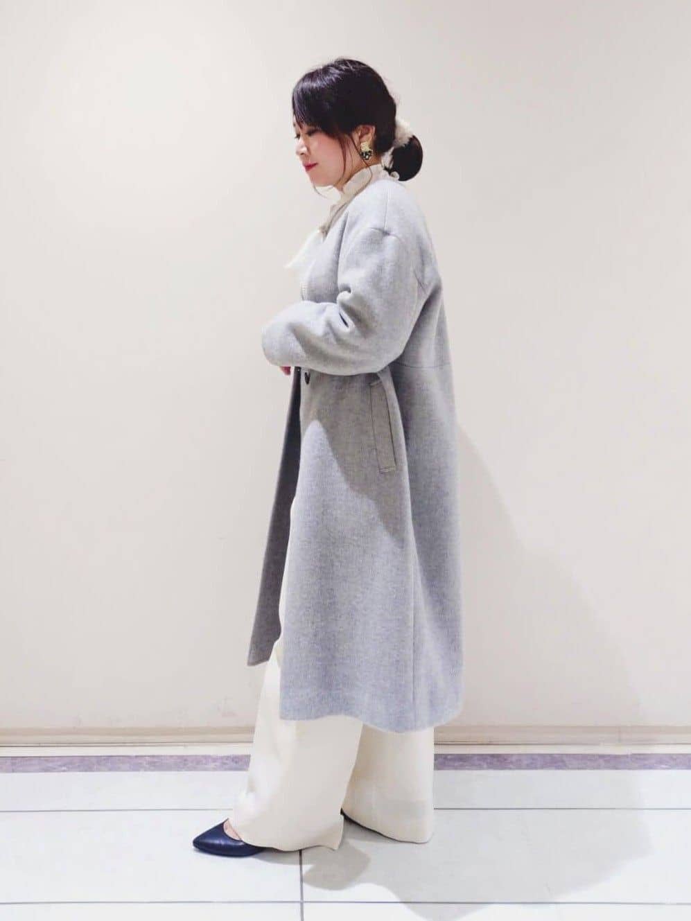 TOMOMIさんの「INDIVI｜ボアミドルバッグ」を使ったコーディネート