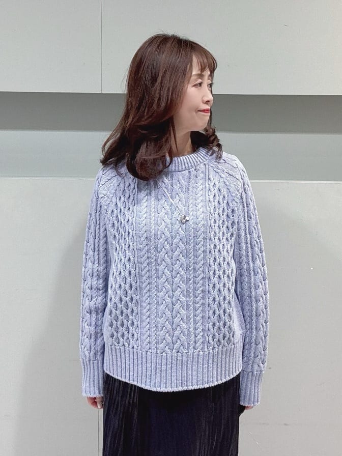 makiさんの「UNTITLED｜【はっ水機能/フード取り外し可】ミディダウンコート」を使ったコーディネート