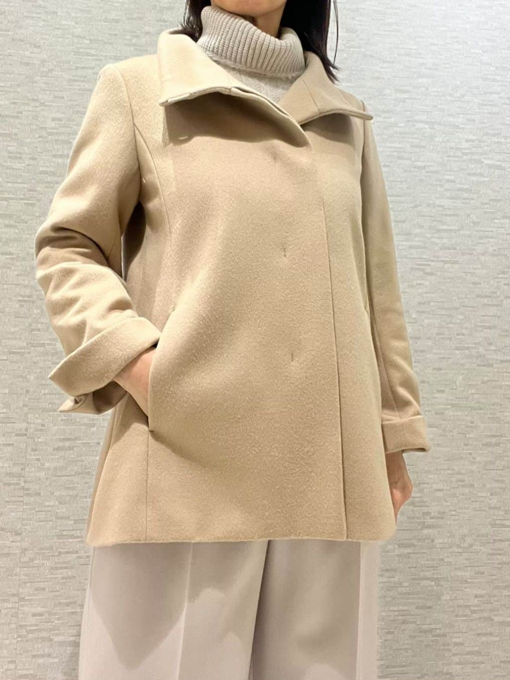 marikoさんの「Reflect｜【SS-4Lサイズ／衿が顔に当たらない◎】スタンドネックミドルコート」を使ったコーディネート