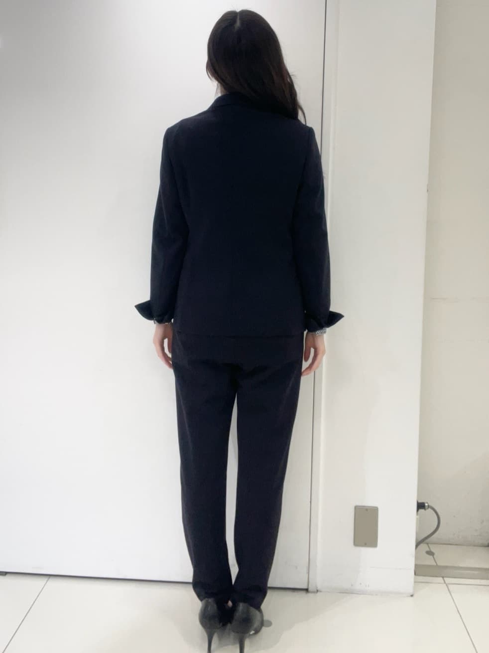 moeさんの「UNTITLED｜【洗える/お仕事着】ジオメトリック ハイネックブラウス」を使ったコーディネート