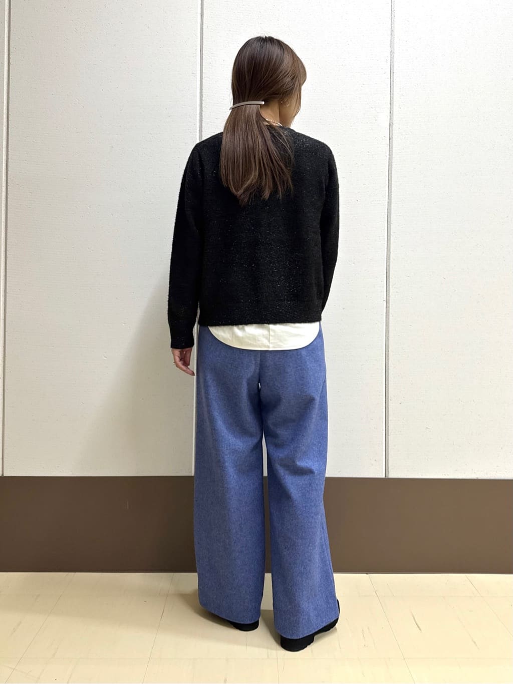 mamiさんの「INDIVI｜【UVケア】プリントフォトロングTシャツ」を使ったコーディネート