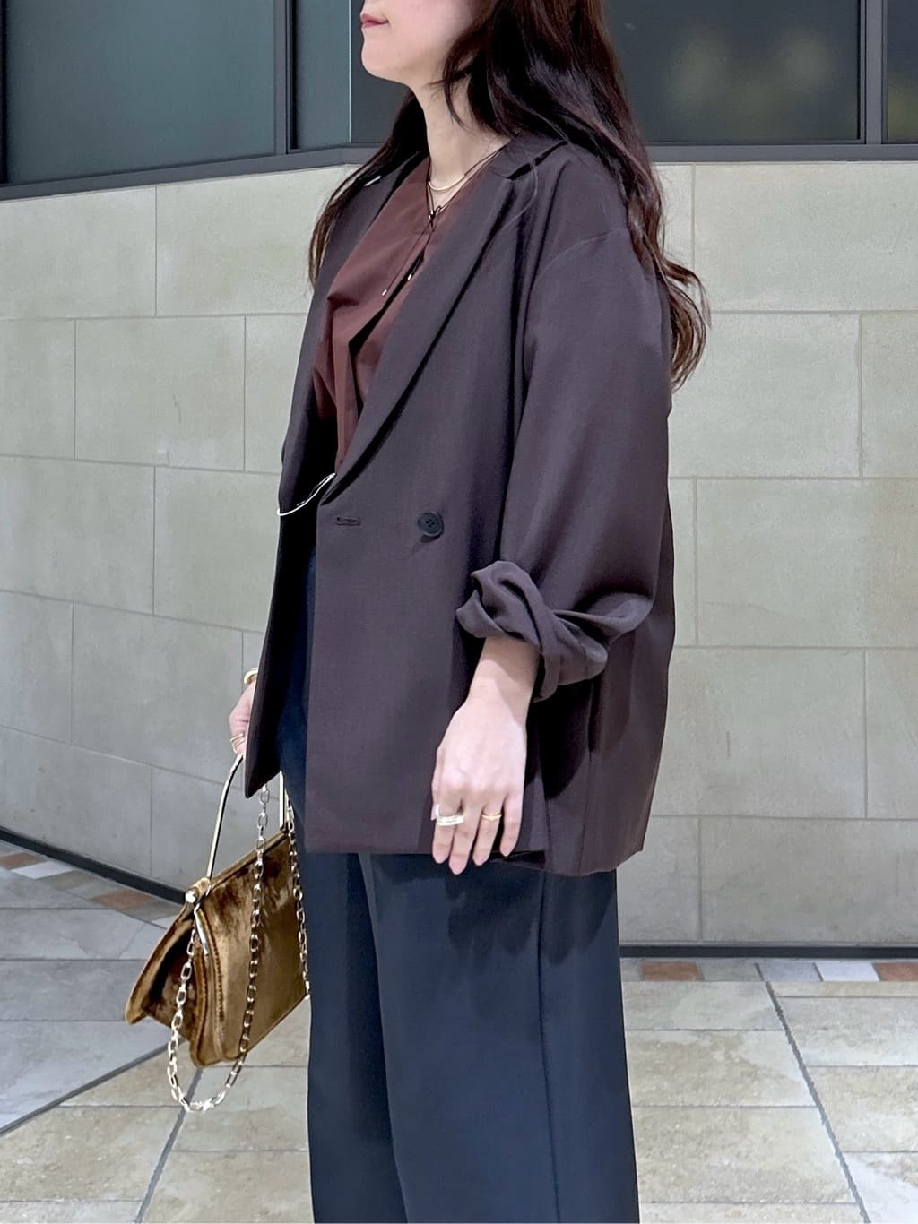 よねさんの「INDIVI｜スリーブレスタックブラウス」を使ったコーディネート