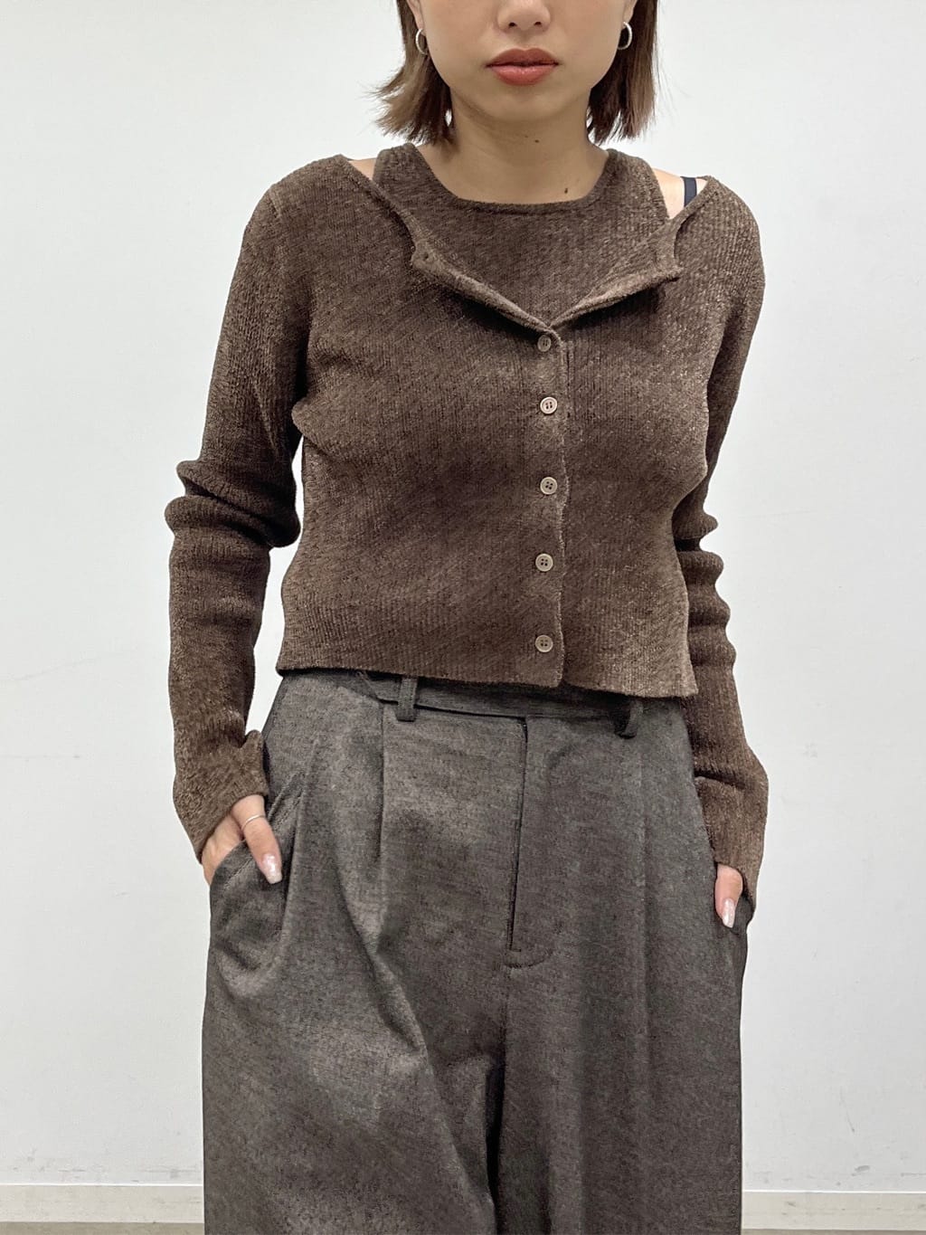 Harukaさんの「INDIVI｜ツイードタックワイドパンツ」を使ったコーディネート