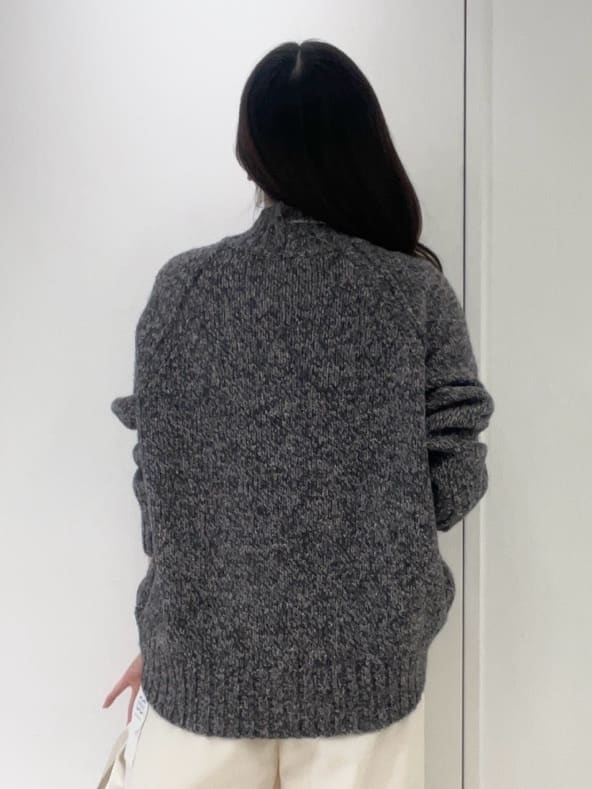 moeさんの「UNTITLED｜【洗える/ワイド/ウエストゴム】ストレッチドロストパンツ」を使ったコーディネート