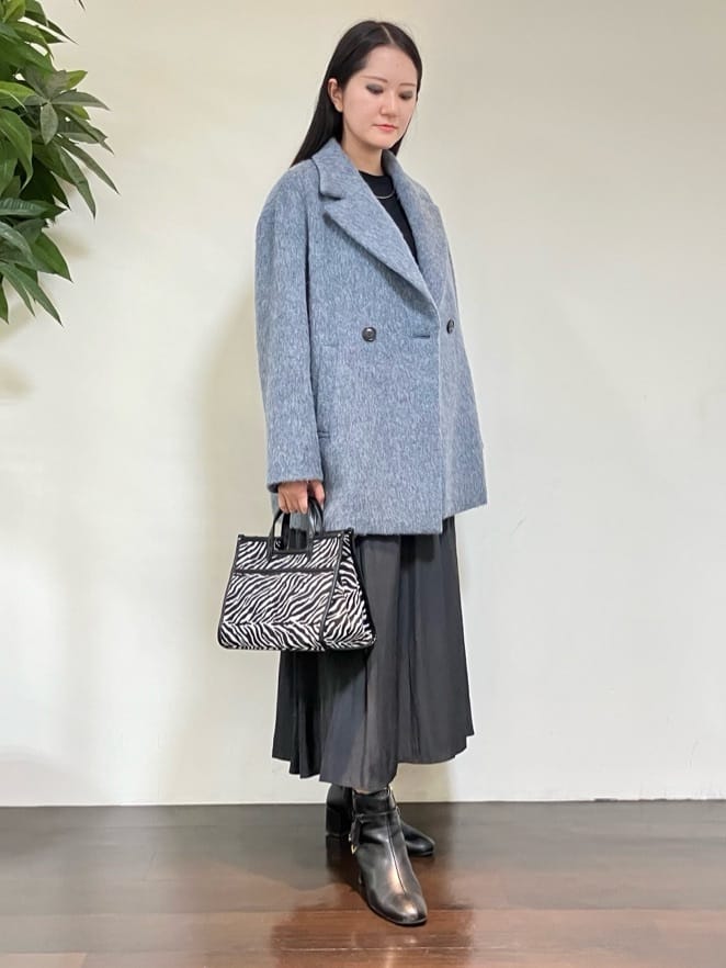 カレンさんの「UNTITLED｜【8色展開／コンパクト丈】レーヨン混 コクーンニット」を使ったコーディネート
