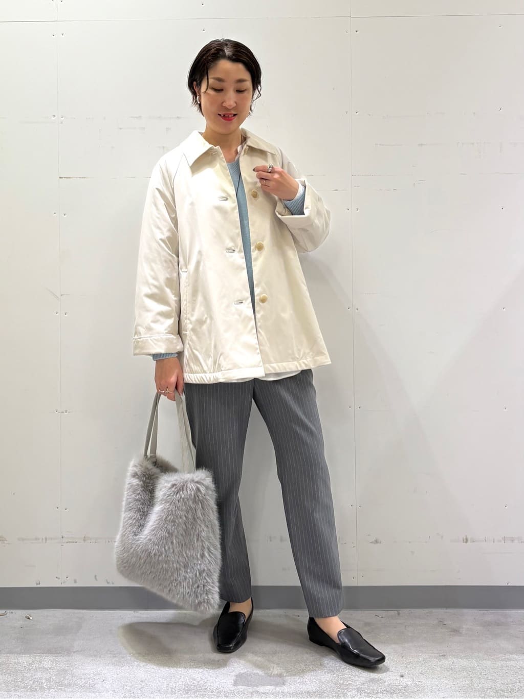 yuriさんの「INDIVI｜【洗える／裏起毛】ストレッチウォームパンツ」を使ったコーディネート