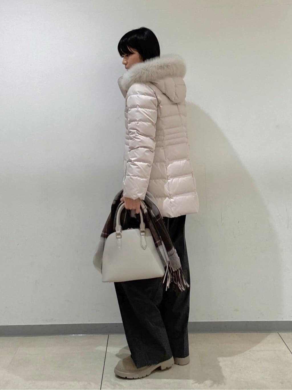 Itoさんの「UNTITLED｜【名品／定番人気】ウールチェックストール」を使ったコーディネート