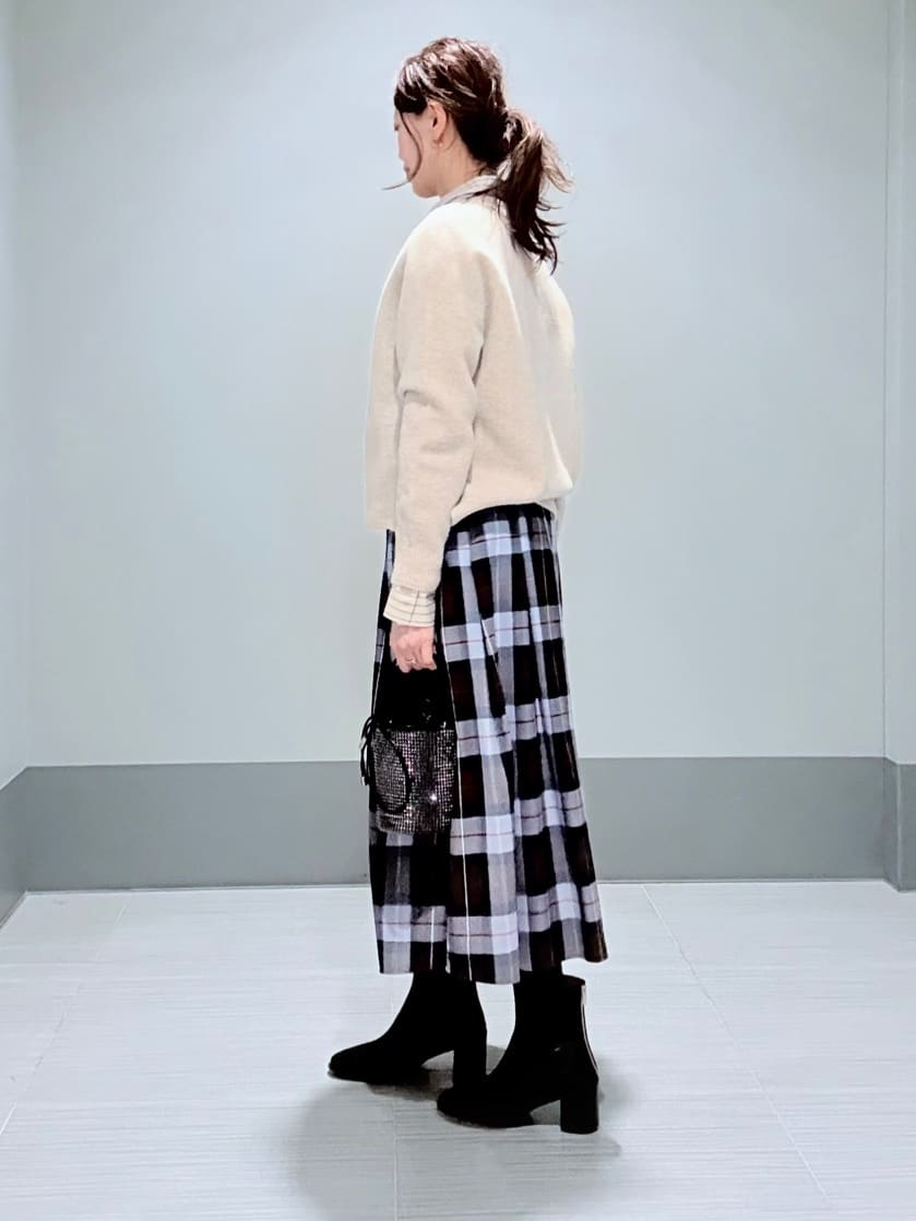 Yamaさんの「DRESSTERIOR｜◆チェックタックソフトプリーツスカート」を使ったコーディネート