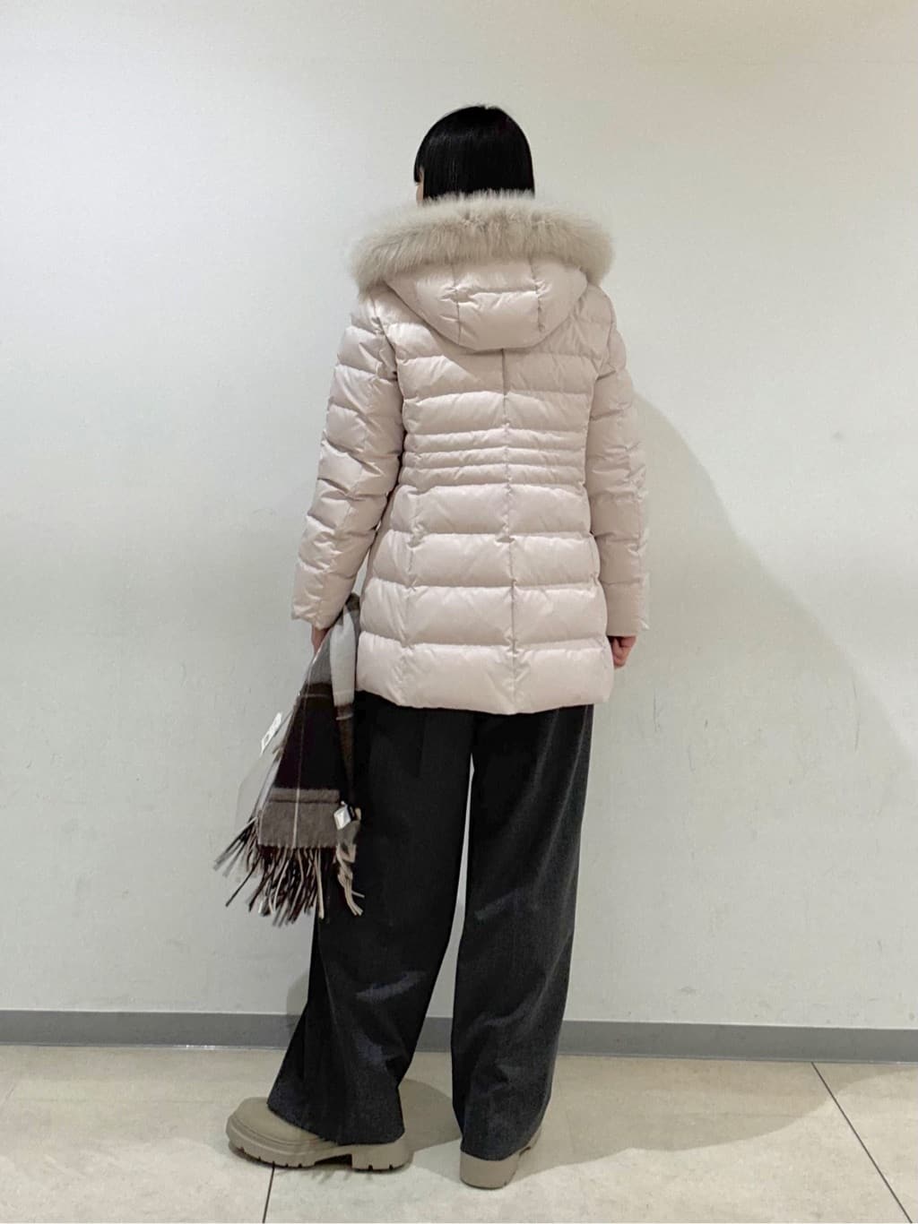 Itoさんの「UNTITLED｜【名品／定番人気】ウールチェックストール」を使ったコーディネート