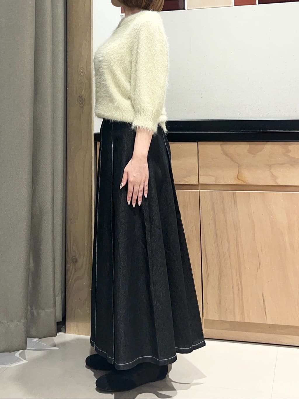 かのさんの「THE SHOP TK｜【大人の魅力引き出す】5分袖フェザーニット/洗える」を使ったコーディネート