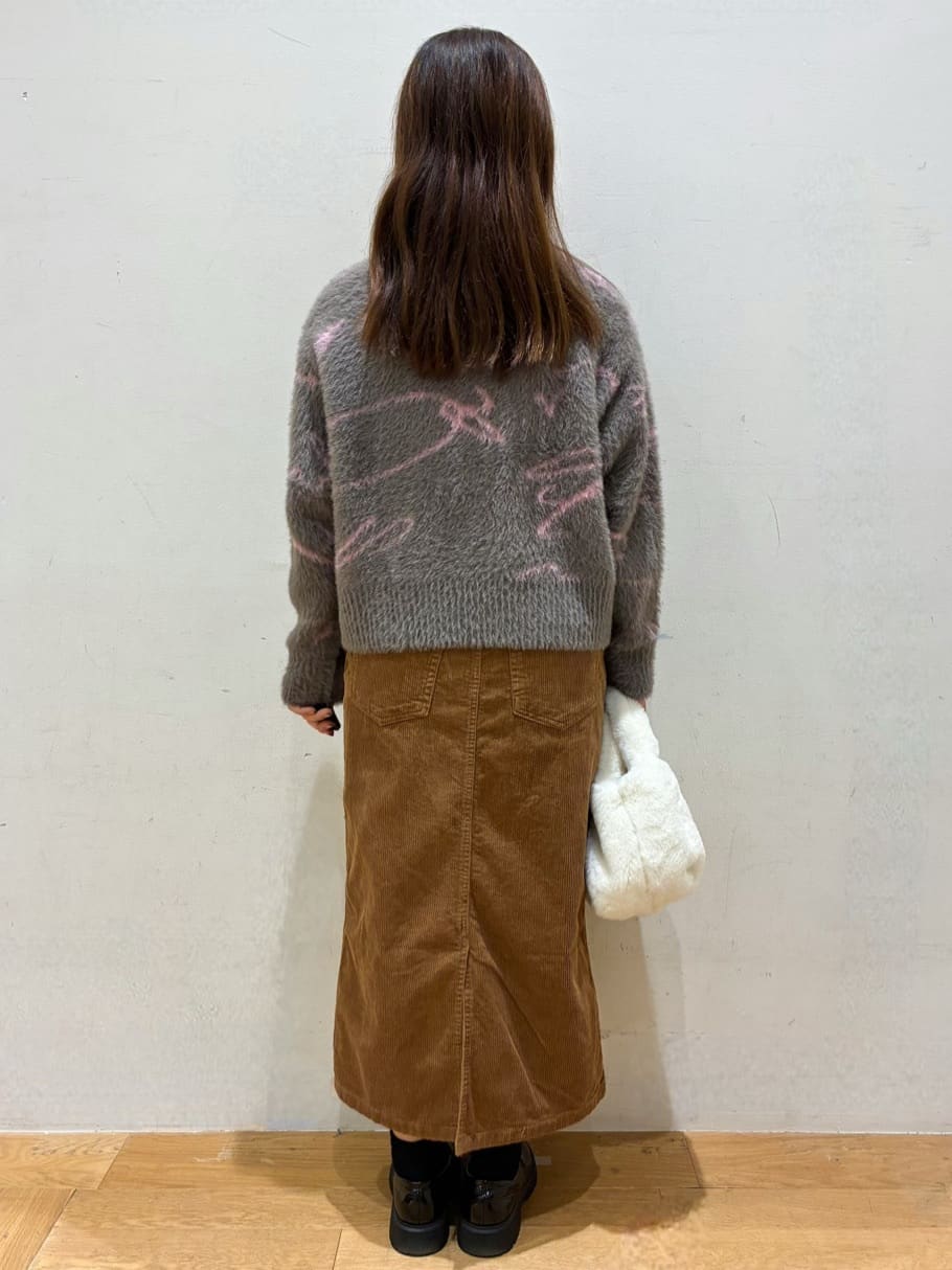 kurumiさんの「OPAQUE.CLIP｜アート柄シャギーニット【洗濯機OK】」を使ったコーディネート