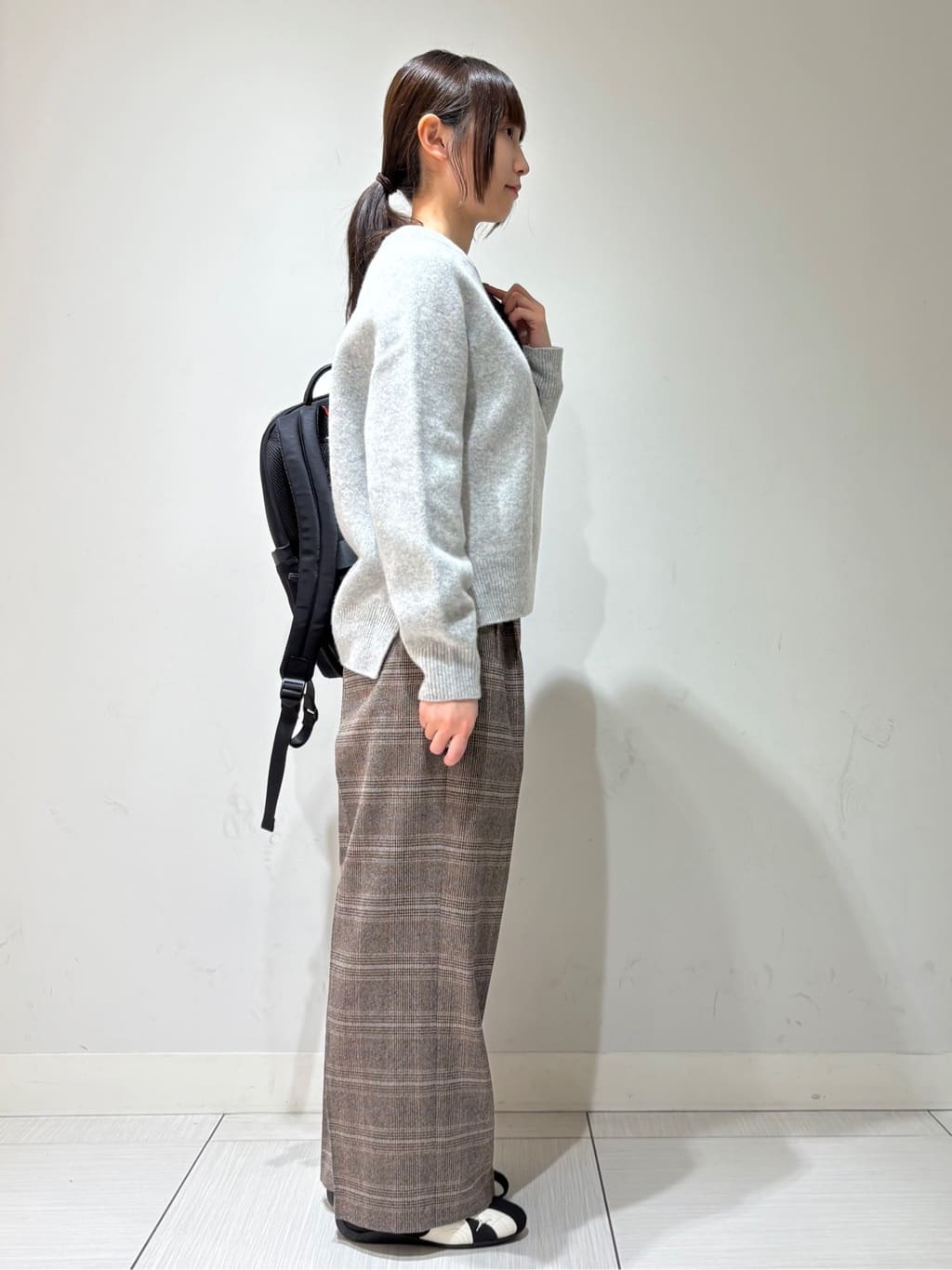 やなぎさんの「DRESSTERIOR｜【再入荷/荷重軽減】サスペンションマルチポケットリュック」を使ったコーディネート