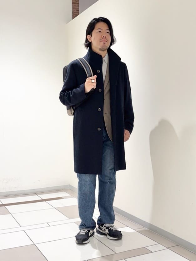 及川さんの「TAKEO KIKUCHI｜【ウールカシミヤブレンド】ビーバー調 スタンドカラー コート」を使ったコーディネート
