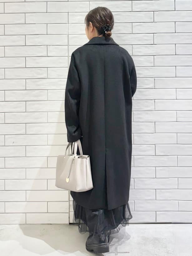 yさんの「OPAQUE.CLIP｜カシミヤブレンドウールチェスターコート」を使ったコーディネート