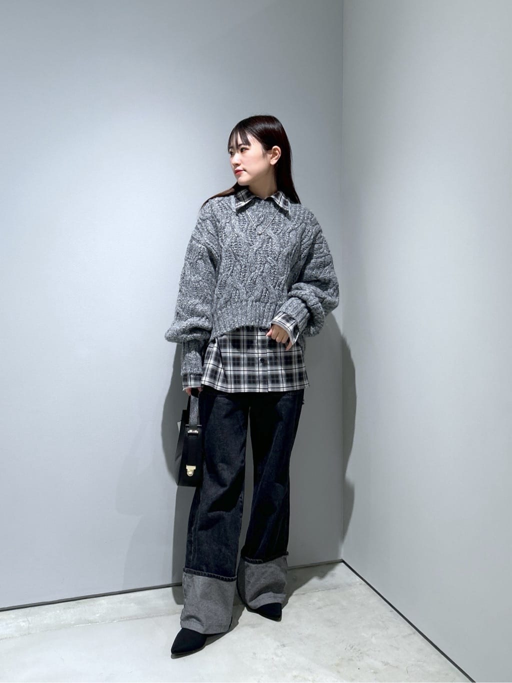 Renoさんの「INDIVI｜オンブレチェックシャツ」を使ったコーディネート