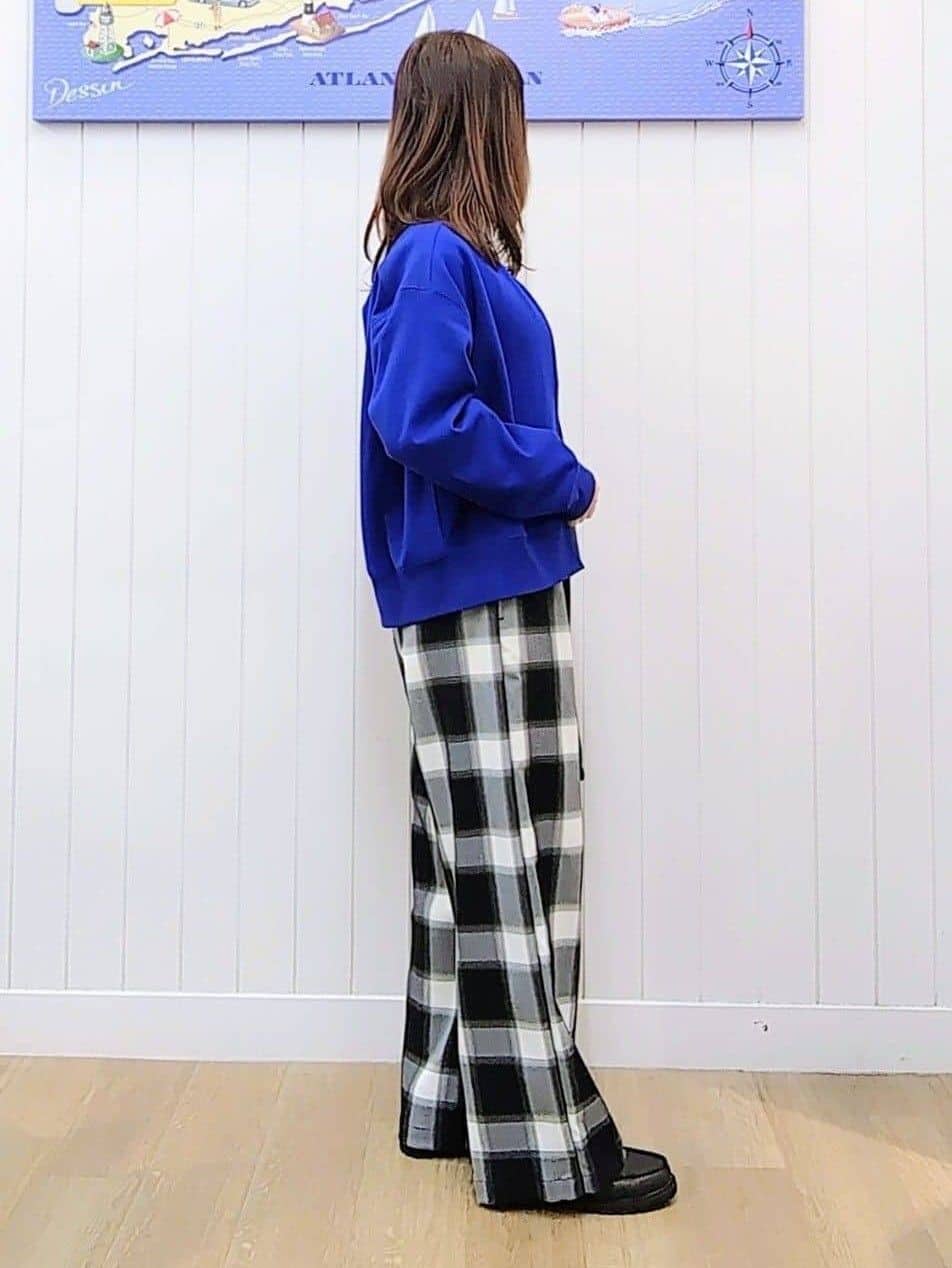 itoさんの「Dessin｜【ユニセックス/ウエストゴム】チェック柄パンツ」を使ったコーディネート